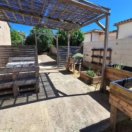 Vakantiehuis Family In Salles-dʼAude